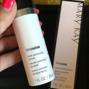MaryKay TimeWise Tone Correcting Serum
